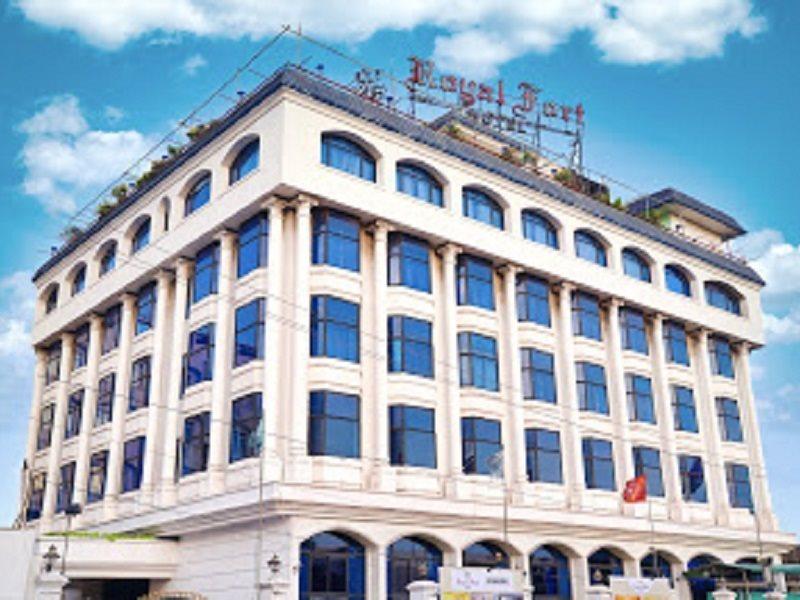 Royal Fort Hotel Визакхапатнам Екстериор снимка