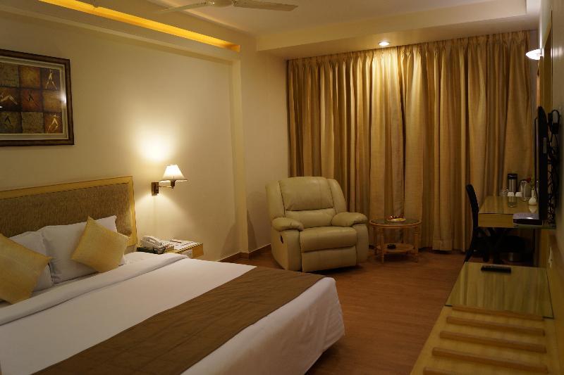 Royal Fort Hotel Визакхапатнам Екстериор снимка