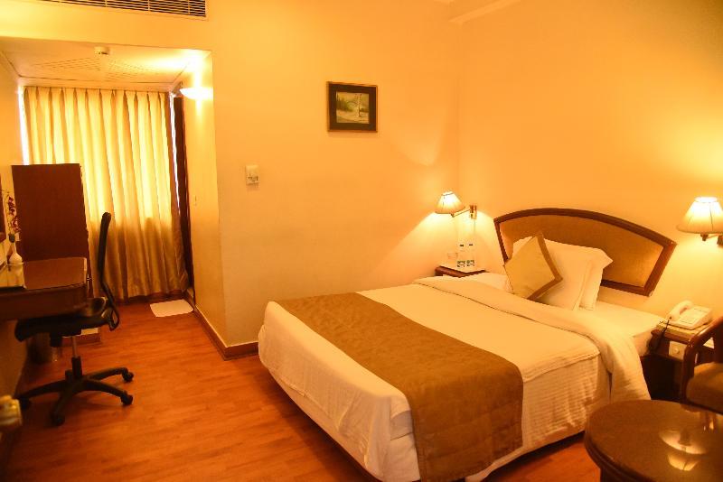 Royal Fort Hotel Визакхапатнам Екстериор снимка