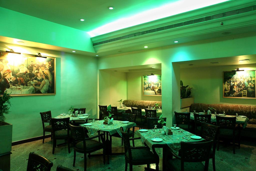 Royal Fort Hotel Визакхапатнам Екстериор снимка